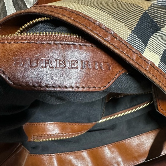 Burberry Bridle Gosford Hobo House
Canvas Handbag - Picture 13 of 16